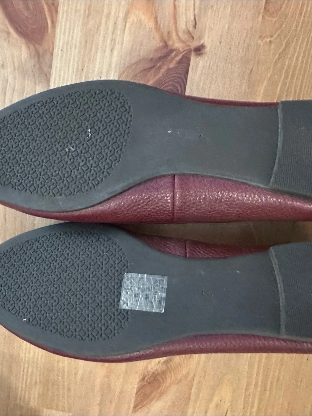 Tory Burch Claire Ballet Flats – Black Tumbled Leather – Size 7 – New in Box